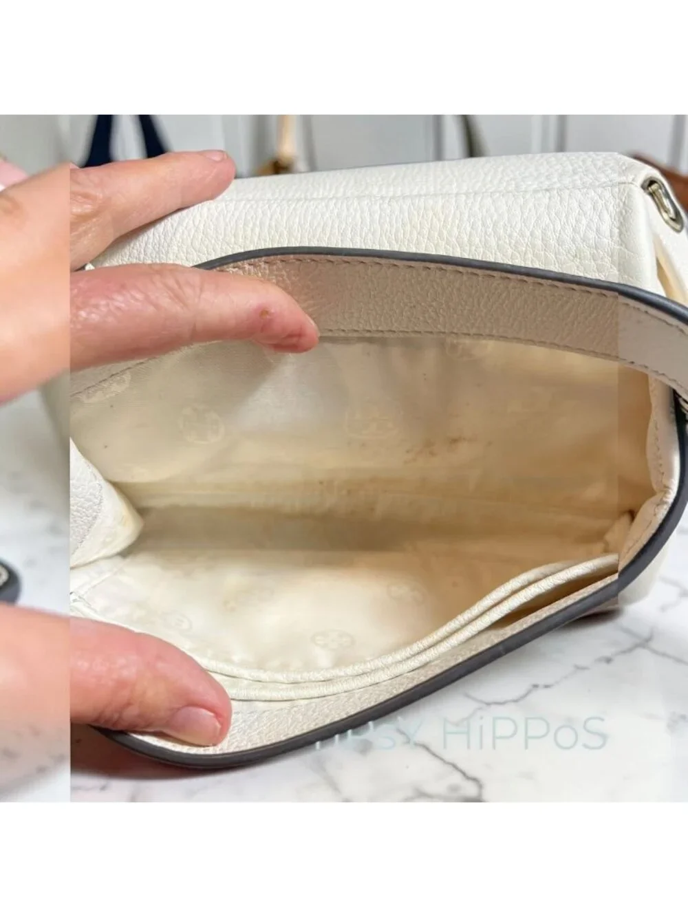 TORY BURCH WHITE LEATHER BOMBE SHOULDER BAG/CROSSBODY